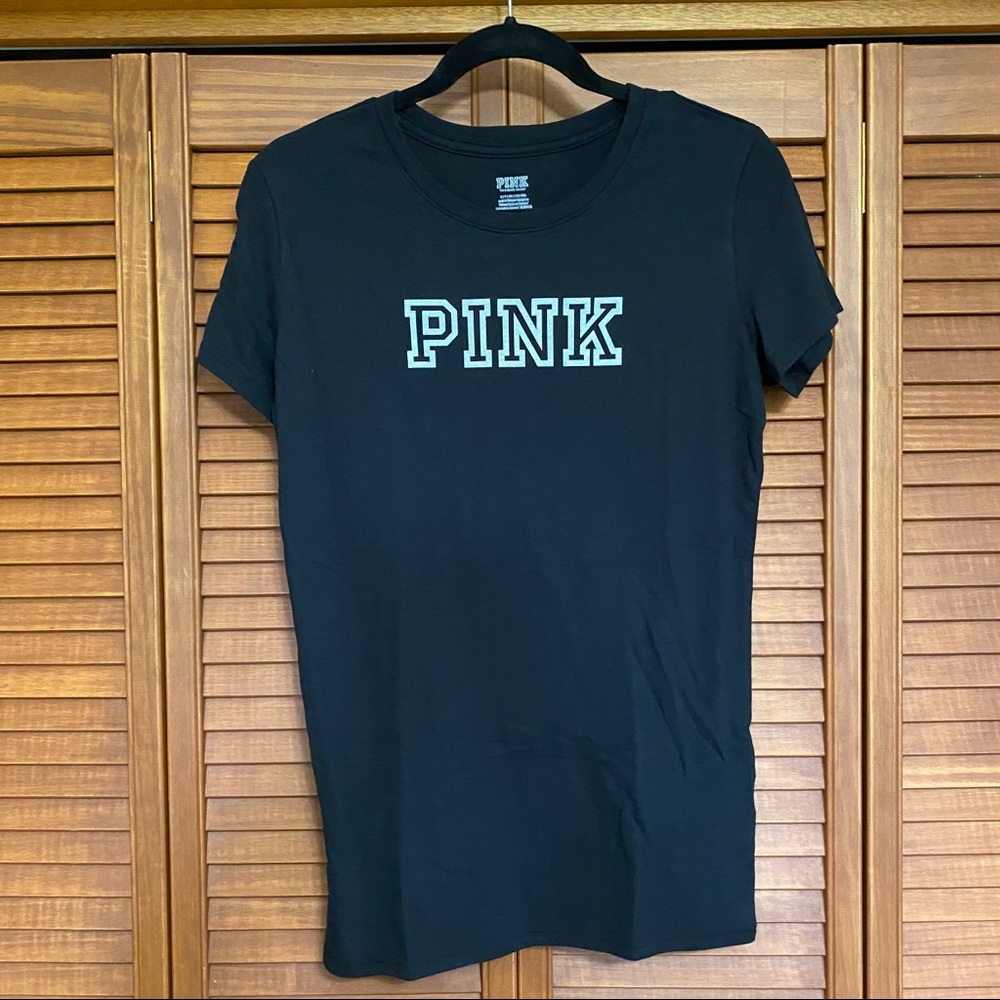 NEW VS/PINK Everyday Tee size small